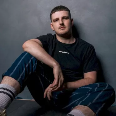 Aiden Francis : Le prodige de la House Music dévoile son nouveau single 'Elegy'