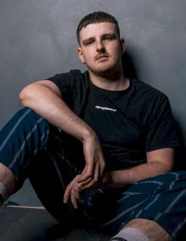Aiden Francis : Le prodige de la House Music dévoile son nouveau single 'Elegy'