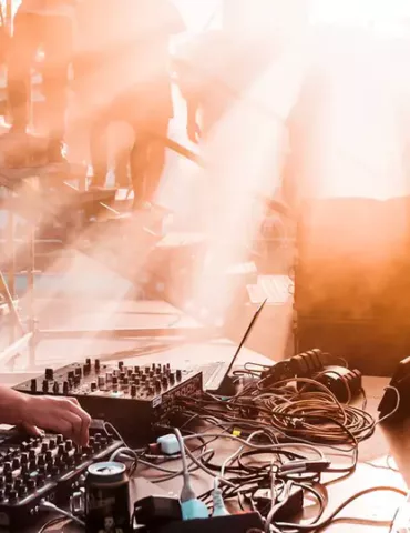 Ben Böhmer: figure emblématique de la scène Deep House Berlinoise - Dropzone Frequency - Artistes