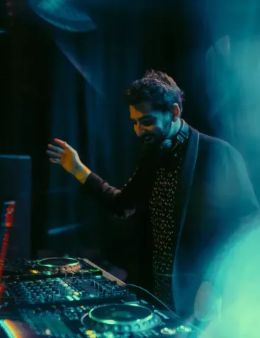 LALZIN "Come with Me" - Une Exploration Musicale Funkysante